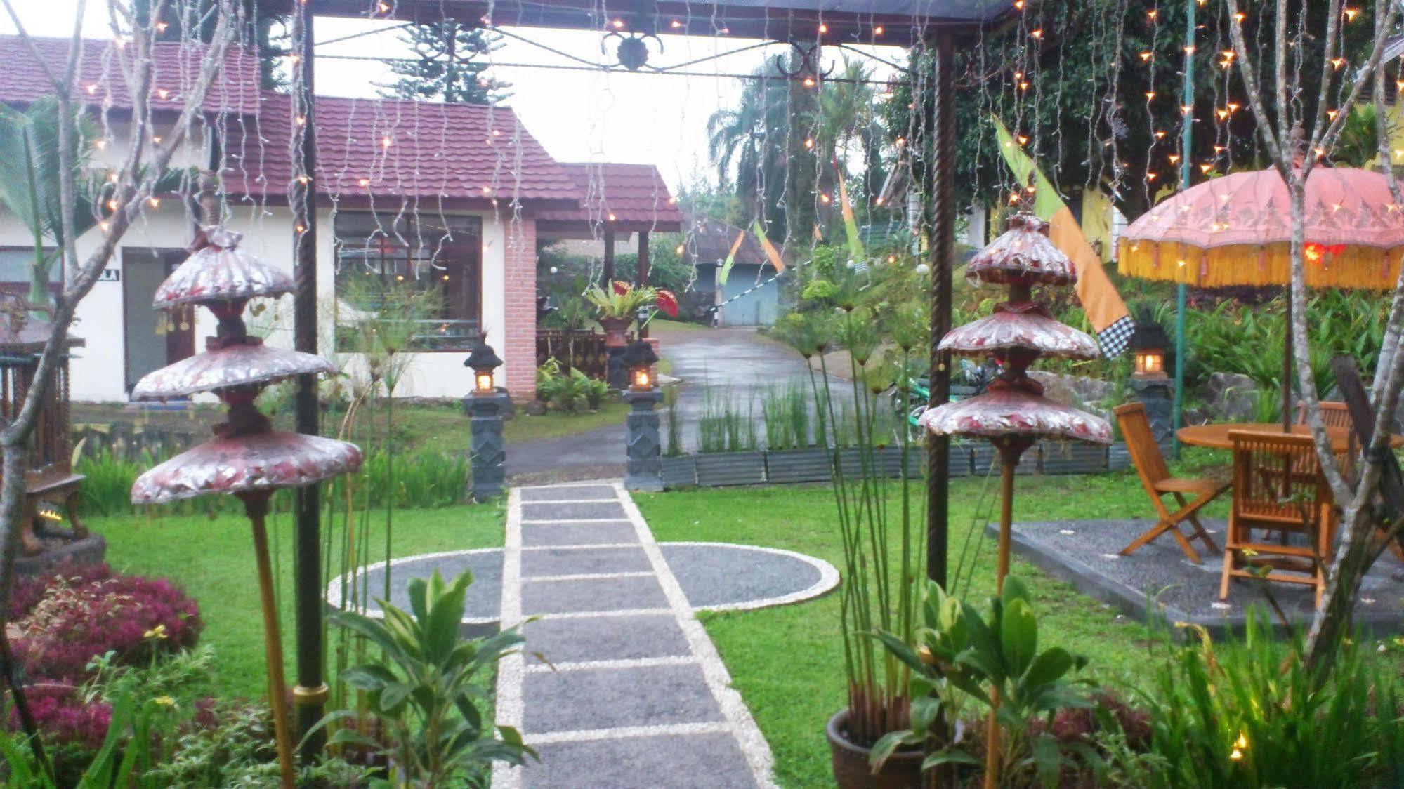 Sitamiang Resort Hotel Bogor Eksteriør billede